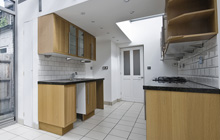 Sandford St Martin kitchen extension leads